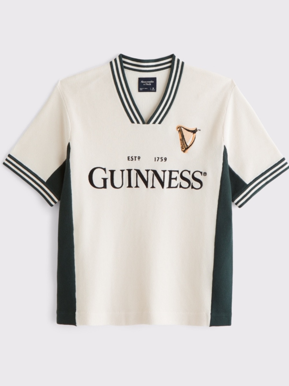 Abercrombie men’s Guinness Cream & Dark Green sweater